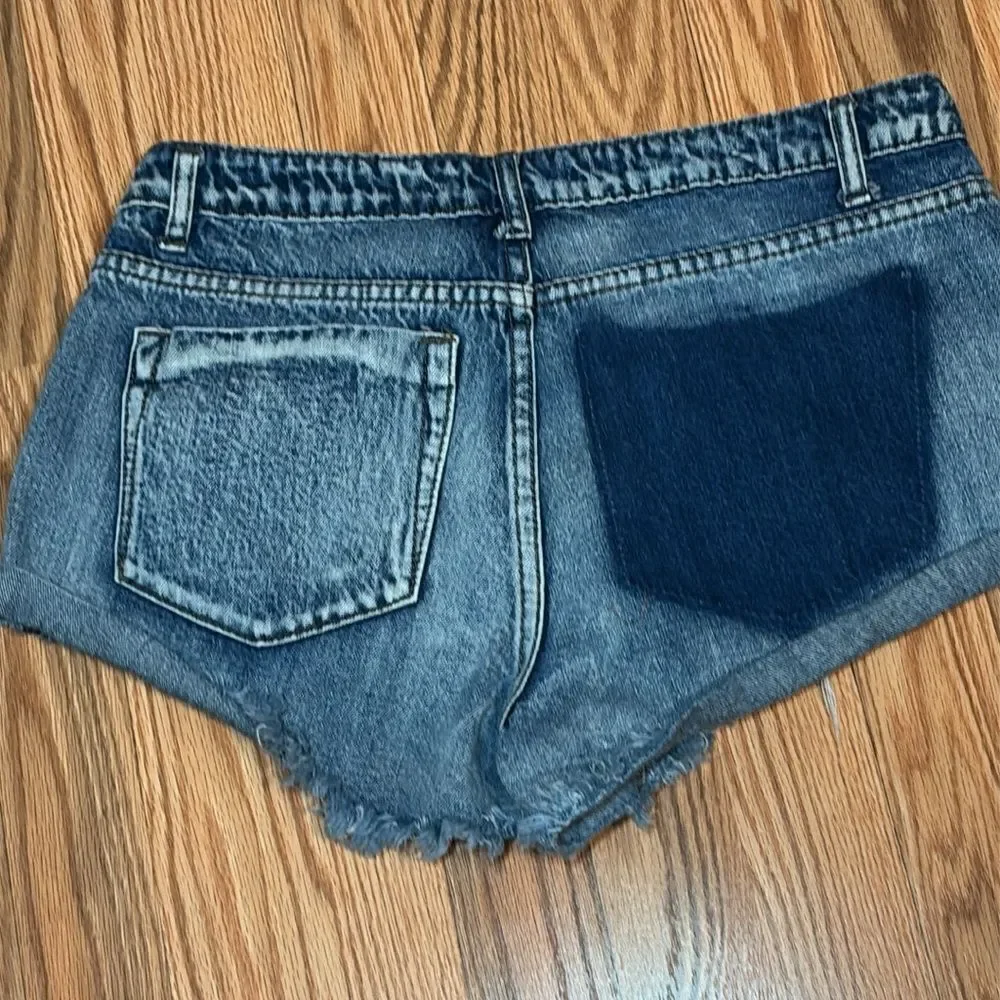 Cotton On Short, Daisy Dukes, shorties, distressed, 6